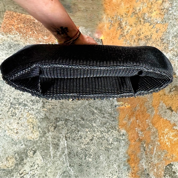 Vintage SOURE New York Bag 1960s Handcrafted Floral Beaded Needlepoint Purse EUC - Picture 9 of 13